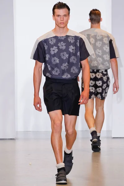 Look 21